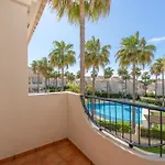 Beautiful Townhouse Beachfront