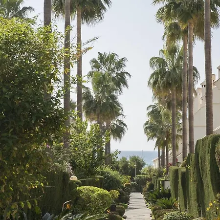 Dom wakacyjny Beautiful Townhouse Beachfront Marbella