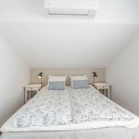 Ferienhaus Beautiful Townhouse Beachfront Marbella