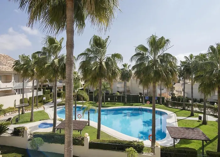 Beautiful Townhouse Beachfront מארבלה