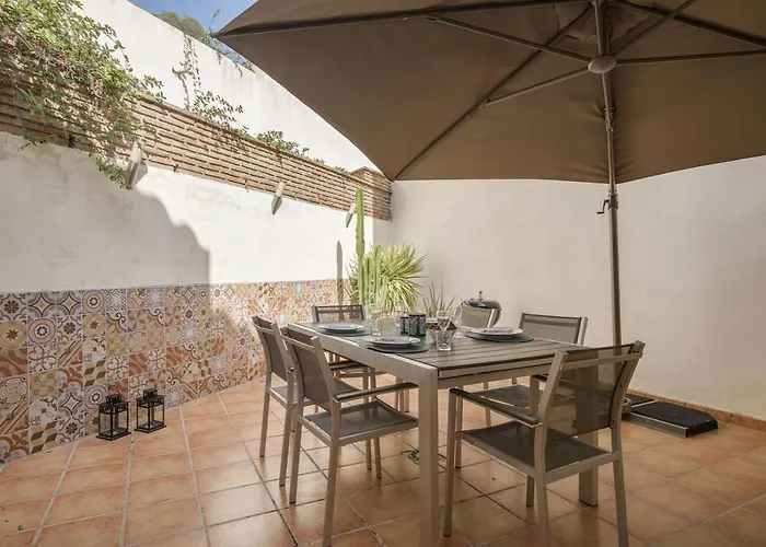 Beautiful Townhouse Beachfront * מארבלה